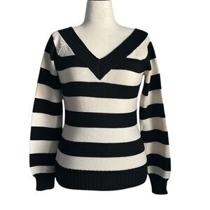 Theory Women’s 100% Wool Black/White Stripe Sweater V Neck Long Sleeve Size M